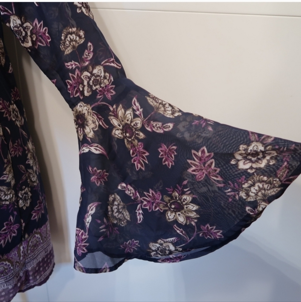 Speechless Floral Bell Sleeve Boho Tunic Dress Small Juniors - Picture 3 of 6